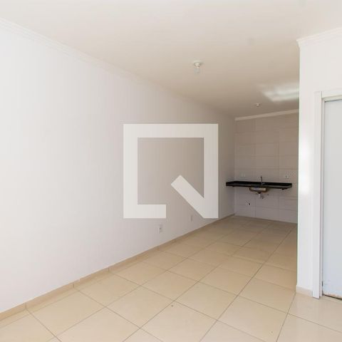 Apartamento à venda com 48m², 2 quartos e sem vaga Apartamento à venda com 48m², 2 quartos e sem vagaSala