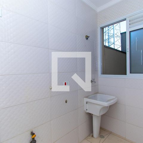 Apartamento à venda com 48m², 2 quartos e sem vaga Apartamento à venda com 48m², 2 quartos e sem vagaÁrea de Serviço