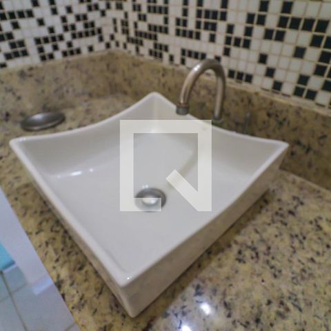 Casa à venda com 280m², 4 quartos e 3 vagasSuíte