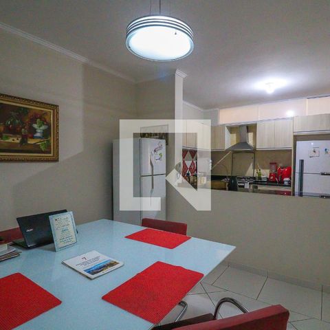 Casa à venda com 280m², 4 quartos e 3 vagasCozinha 