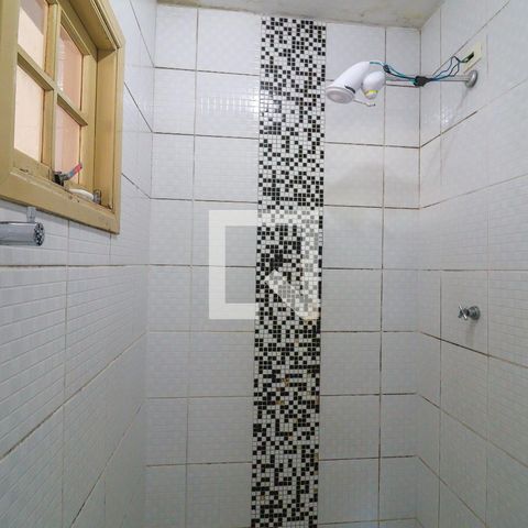 Casa à venda com 280m², 4 quartos e 3 vagasSuíte