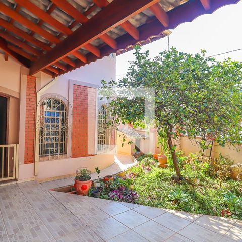 Casa à venda com 280m², 4 quartos e 3 vagasGaragem