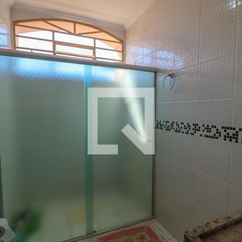 Casa à venda com 280m², 4 quartos e 3 vagasBanheiro