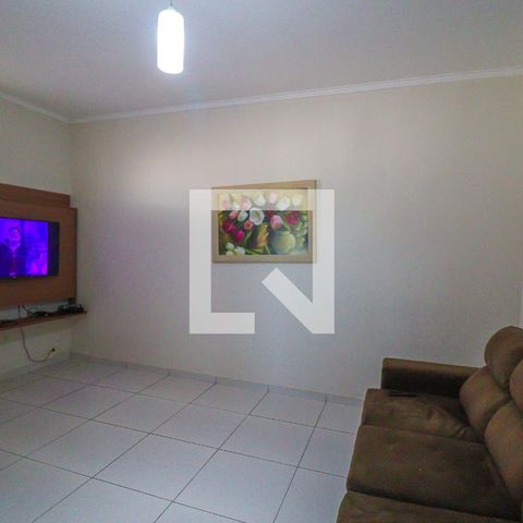 Casa à venda com 280m², 4 quartos e 3 vagasSala 