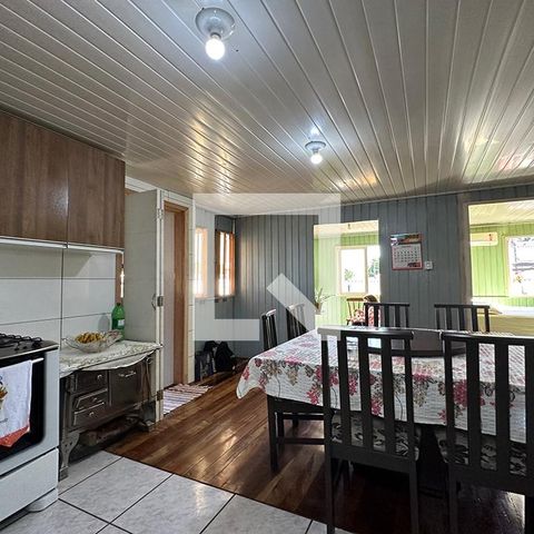 Casa à venda com 60m², 2 quartos e 2 vagasCozinha