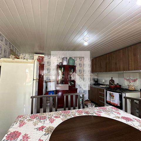 Casa à venda com 60m², 2 quartos e 2 vagasCozinha