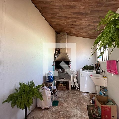 Casa à venda com 60m², 2 quartos e 2 vagasÁrea de Serviço