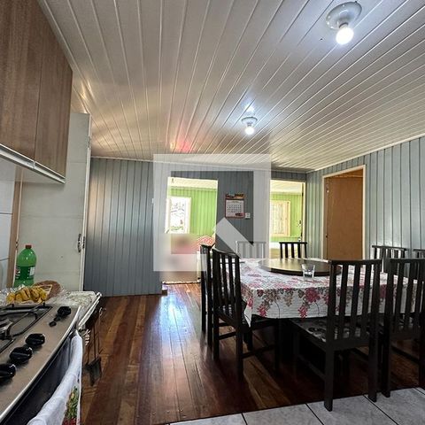 Casa à venda com 60m², 2 quartos e 2 vagasCozinha
