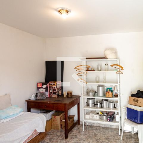 Casa à venda com 320m², 4 quartos e 3 vagas Casa à venda com 320m², 4 quartos e 3 vagasQuarto de Serviço