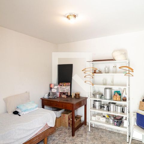 Casa à venda com 320m², 4 quartos e 3 vagas Casa à venda com 320m², 4 quartos e 3 vagasQuarto de Serviço