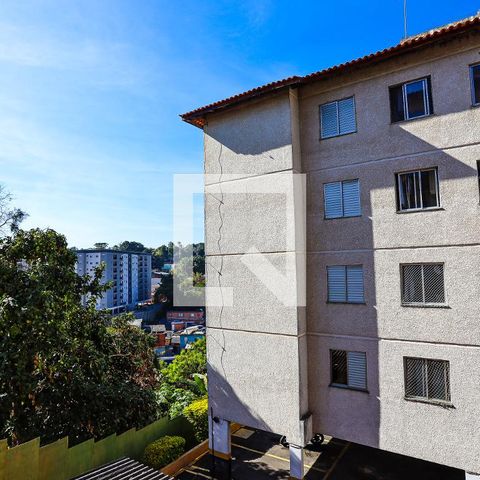 Apartamento para alugar com 70m², 3 quartos e 1 vagaÁrea de serviço - vista