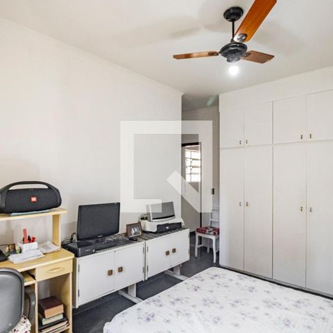 Casa à venda com 196m², 3 quartos e 3 vagas Casa à venda com 196m², 3 quartos e 3 vagasQuarto 03 Suíte