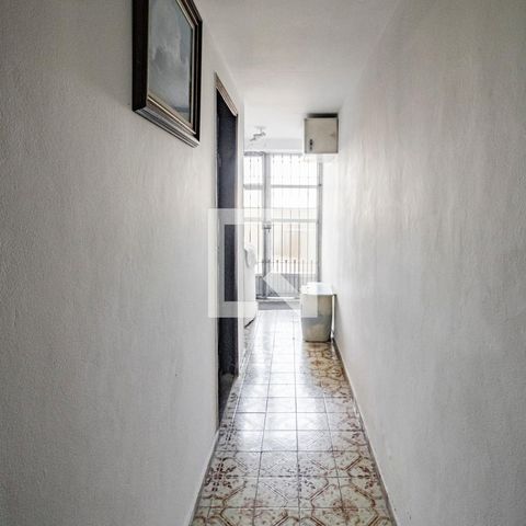 Casa à venda com 196m², 3 quartos e 3 vagas Casa à venda com 196m², 3 quartos e 3 vagasÁrea de Serviço