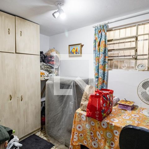 Casa à venda com 196m², 3 quartos e 3 vagas Casa à venda com 196m², 3 quartos e 3 vagasQuarto de Serviço
