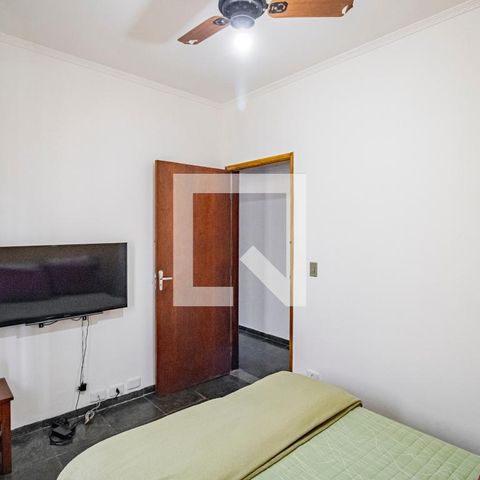 Casa à venda com 196m², 3 quartos e 3 vagas Casa à venda com 196m², 3 quartos e 3 vagasQuarto 01