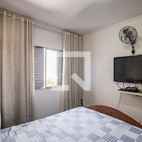 Casa à venda com 196m², 3 quartos e 3 vagas Casa à venda com 196m², 3 quartos e 3 vagasQuarto 02