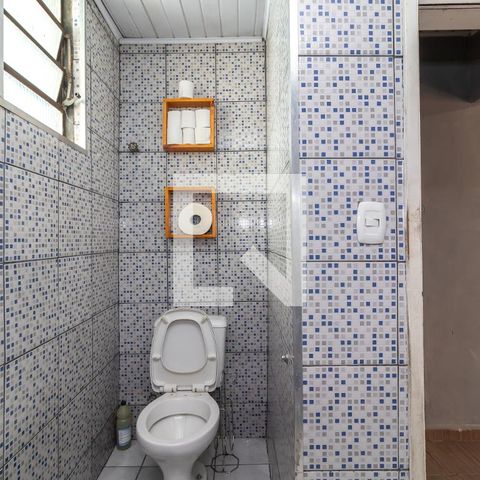 Casa à venda com 250m², 4 quartos e 1 vagaBanheiro 3