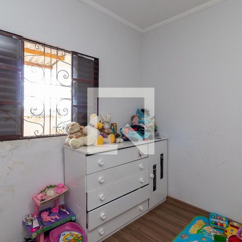 Casa à venda com 250m², 4 quartos e 1 vagaSuíte 2