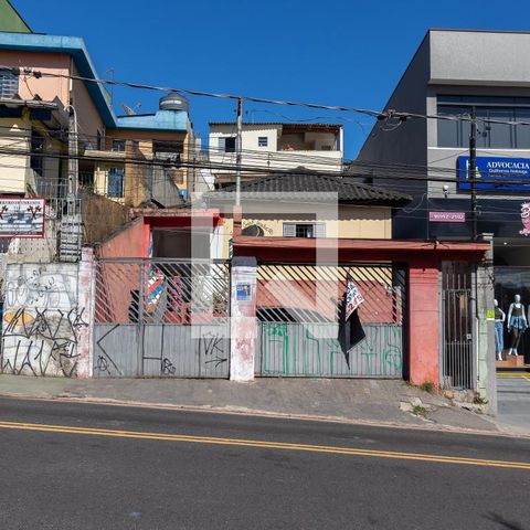 Casa à venda com 250m², 4 quartos e 1 vagaFachada