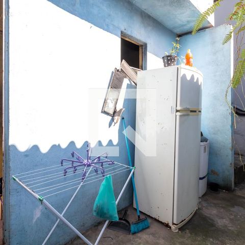 Casa à venda com 250m², 4 quartos e 1 vagaÁrea de Serviço 2