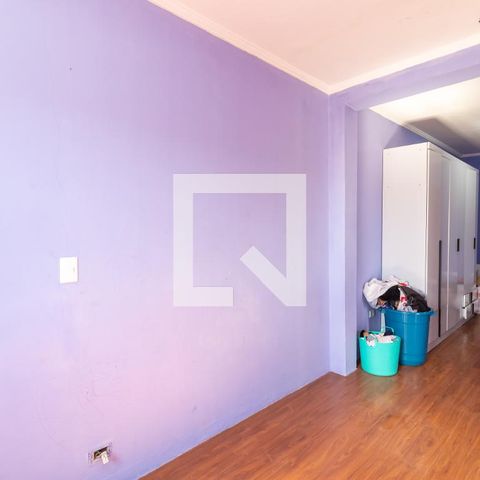 Casa à venda com 250m², 4 quartos e 1 vagaSuíte 1