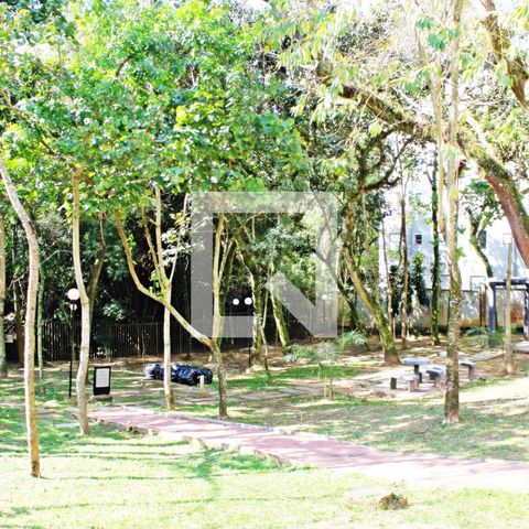 Apartamento à venda com 43m², 2 quartos e sem vagaÁrea comum