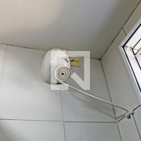 Apartamento à venda com 43m², 2 quartos e sem vagaBanheiro