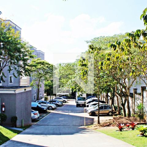 Apartamento à venda com 43m², 2 quartos e sem vagaÁrea comum
