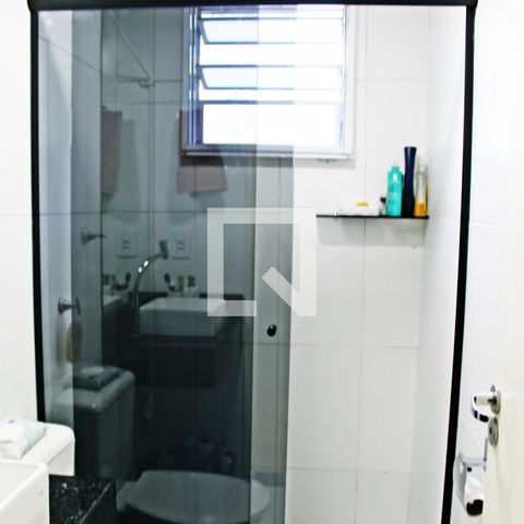 Apartamento à venda com 43m², 2 quartos e sem vagaBanheiro