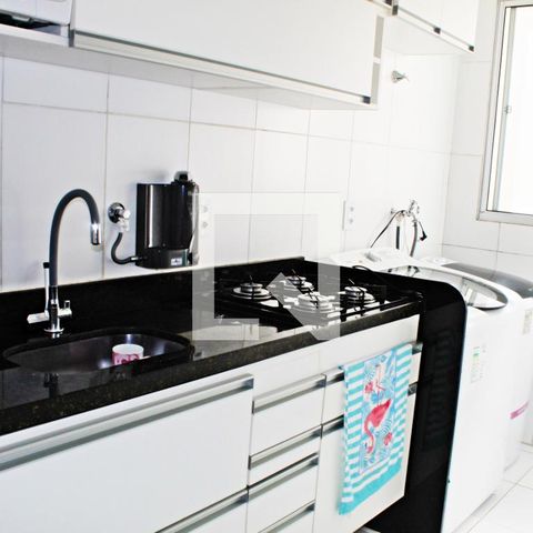 Apartamento à venda com 43m², 2 quartos e sem vagaCozinha e Área de Serviço
