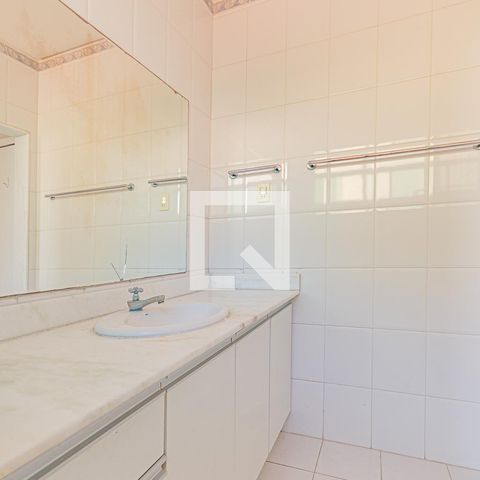 Casa para alugar com 421m², 5 quartos e 4 vagasBanheiro da Suíte 3