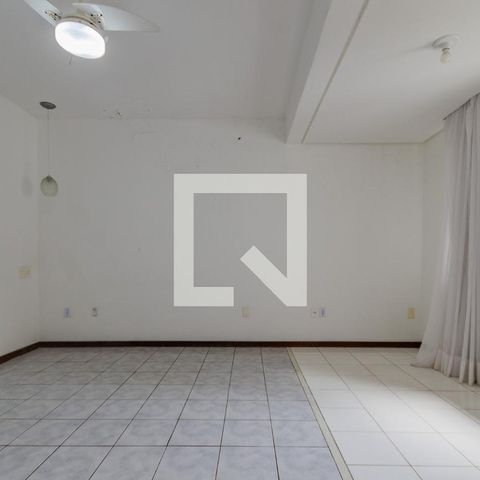 Casa para alugar com 421m², 5 quartos e 4 vagasQuarto 5 - suite