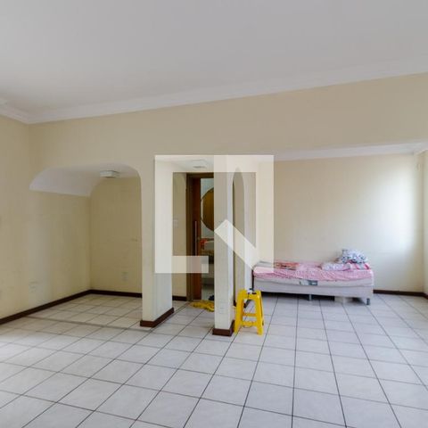 Casa para alugar com 421m², 5 quartos e 4 vagasSala 4