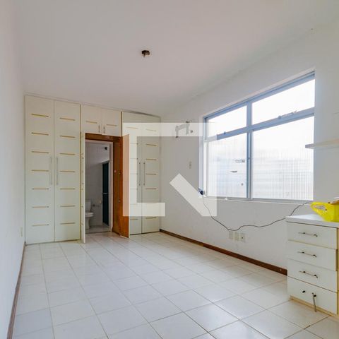Casa para alugar com 421m², 5 quartos e 4 vagasQuarto 2 - Suíte