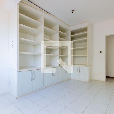 Casa para alugar com 421m², 5 quartos e 4 vagasQuarto 3