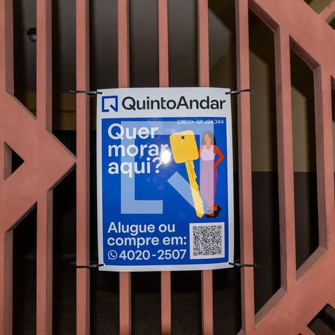 Casa à venda com 163m², 3 quartos e 2 vagas Casa à venda com 163m², 3 quartos e 2 vagasPlaquinha