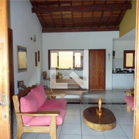 Casa à venda com 340m², 5 quartos e 6 vagas