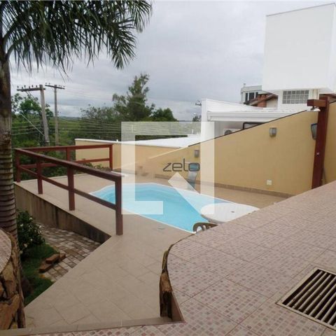 Casa à venda com 340m², 5 quartos e 6 vagas