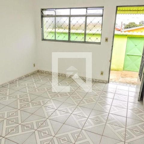 Casa à venda com 97m², 2 quartos e 2 vagas