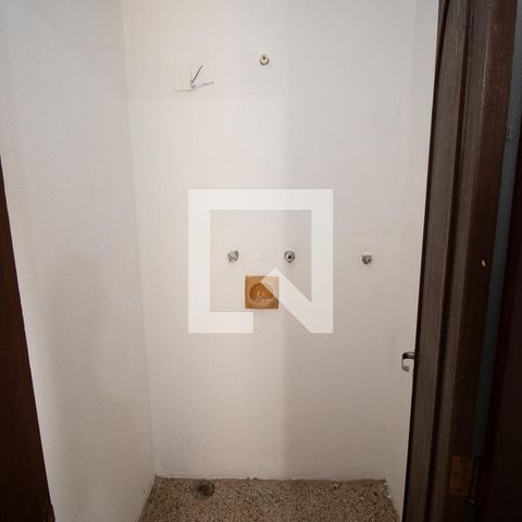 Casa à venda com 670m², 4 quartos e 6 vagaschuveiro