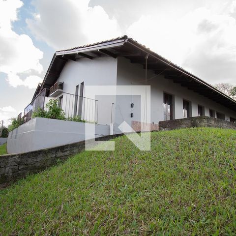 Casa à venda com 670m², 4 quartos e 6 vagasvista diagonal