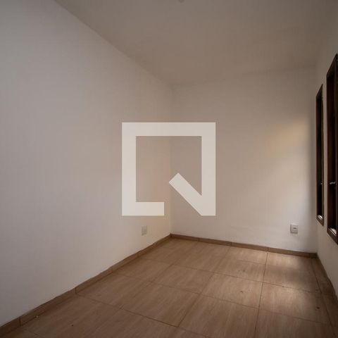 Casa à venda com 670m², 4 quartos e 6 vagassala