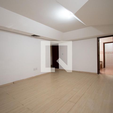 Casa à venda com 670m², 4 quartos e 6 vagasquarto 4 suíte