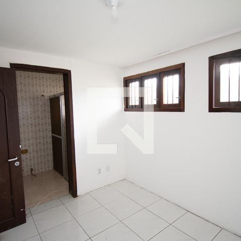 Casa à venda com 670m², 4 quartos e 6 vagasquarto
