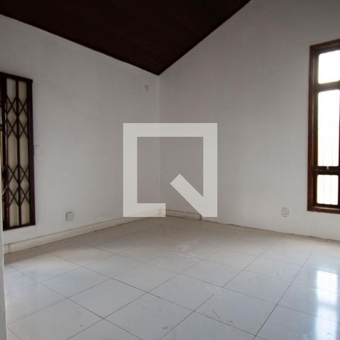 Casa à venda com 670m², 4 quartos e 6 vagasestar jantar
