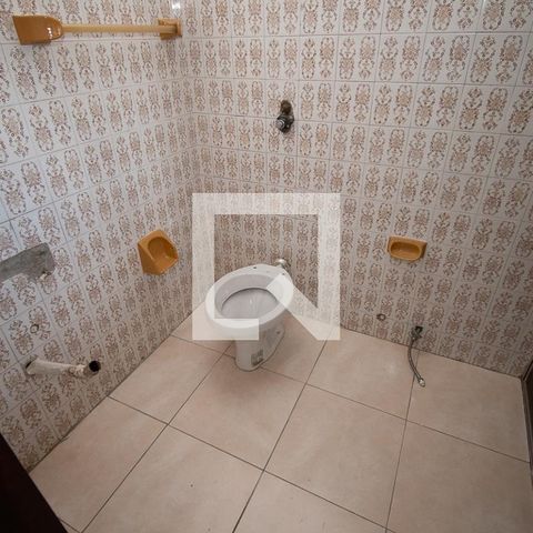 Casa à venda com 670m², 4 quartos e 6 vagasbanheiro
