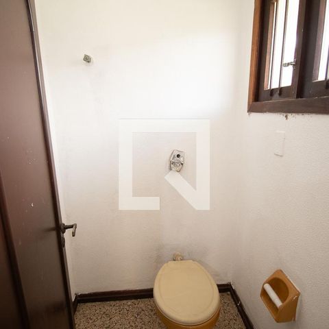Casa à venda com 670m², 4 quartos e 6 vagasvaso