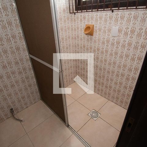 Casa à venda com 670m², 4 quartos e 6 vagasbanheiro