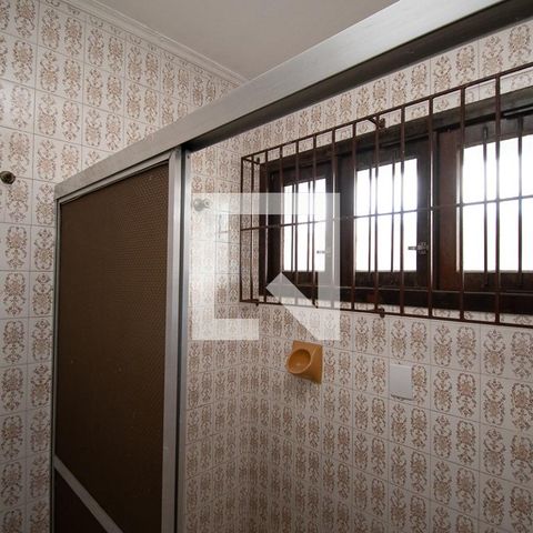 Casa à venda com 670m², 4 quartos e 6 vagasbanheiro