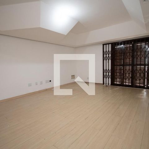 Casa à venda com 670m², 4 quartos e 6 vagasquarto 4 suíte